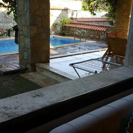 Important Group | Berry Vila Turgutreis